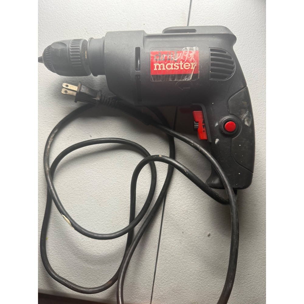 Drill Master 3/8" Variable Speed Reversible Drill 03670 Keyless Chuck Corded